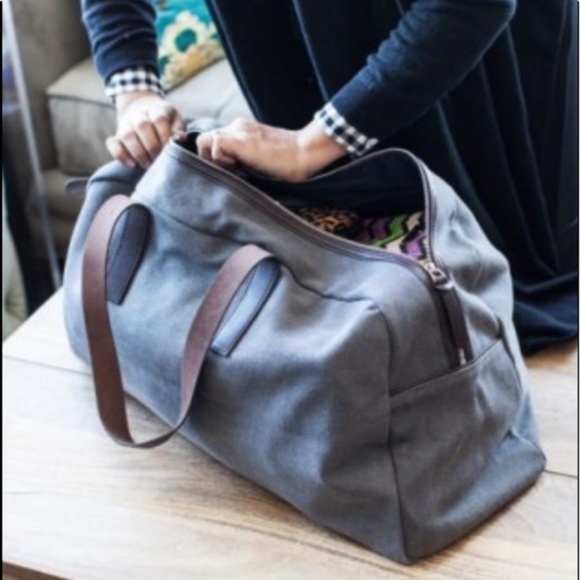 everlane gym bag